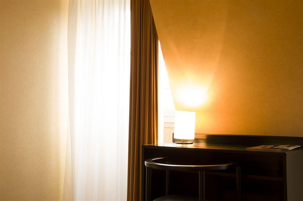 Hotel Paris Vaugirard Eksteriør billede